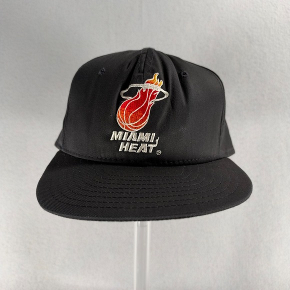 AJD Other - Miami Heat AJD 1990s Vintage NBA Snapback Hat Black Made in USA